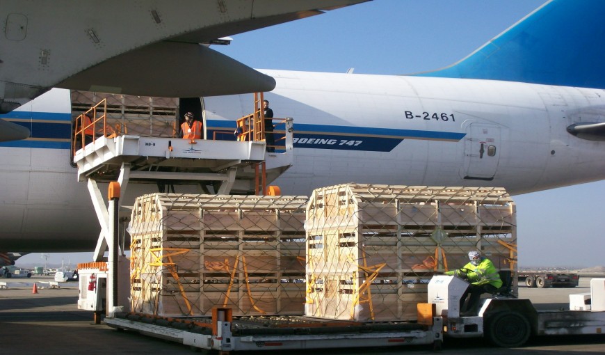 炉霍到日本空运公司